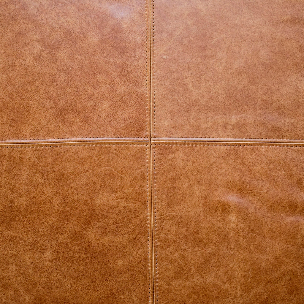 Pouffe en cuir | Tannage cognac