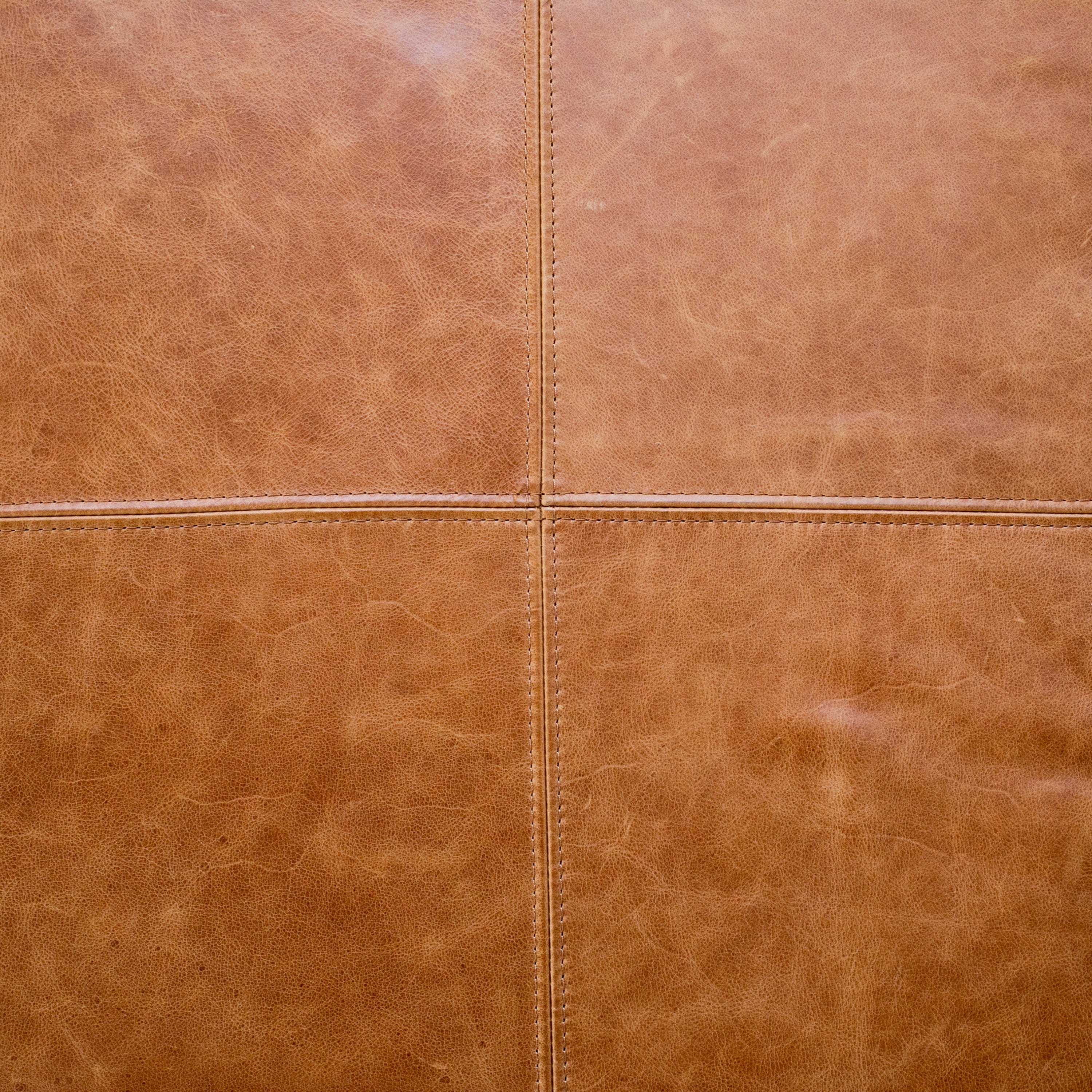 Pouffe en cuir | Tannage cognac