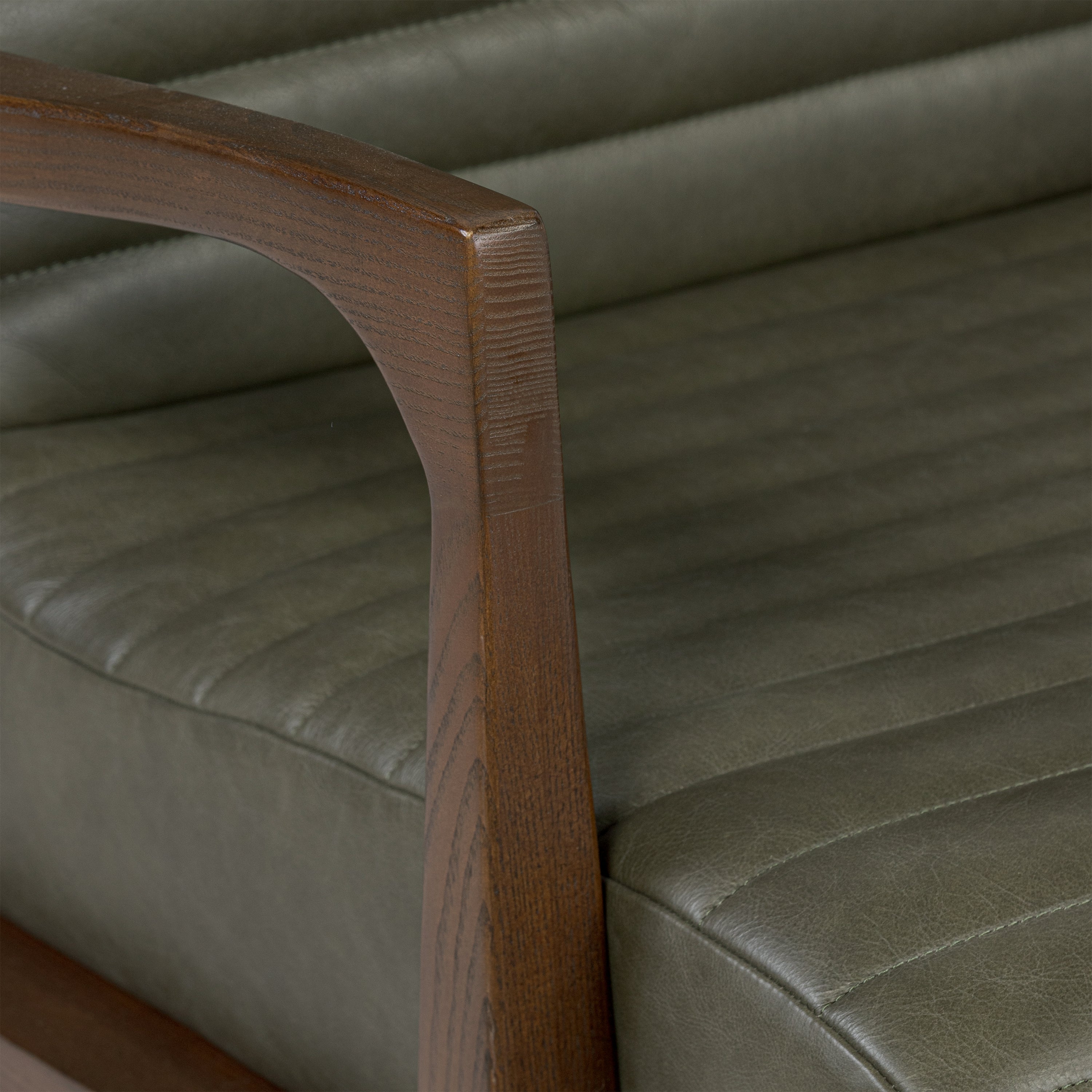 Fauteuil club en cuir Rowan | Vert olive